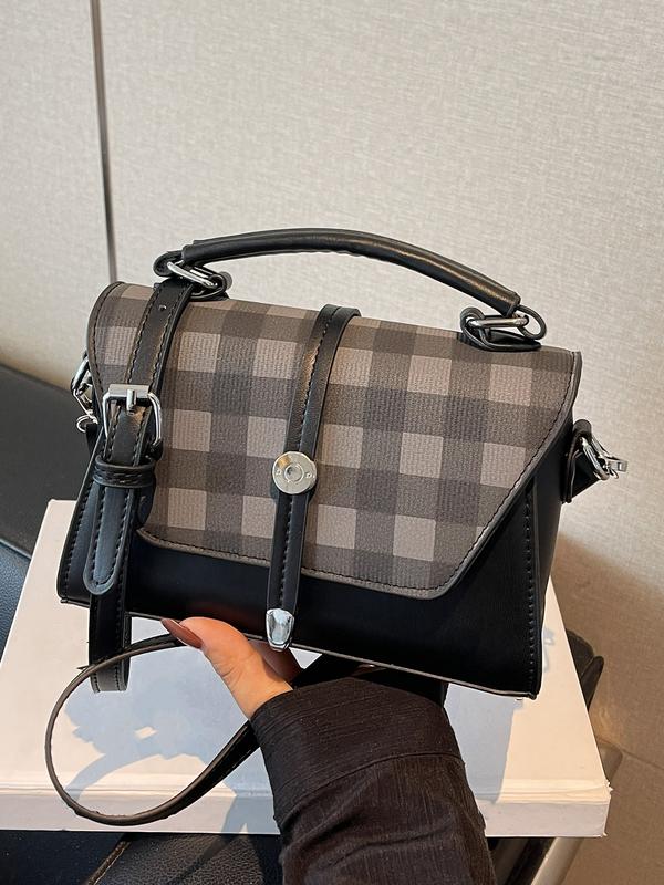 Avanlie | Small Square Shoulder Bag