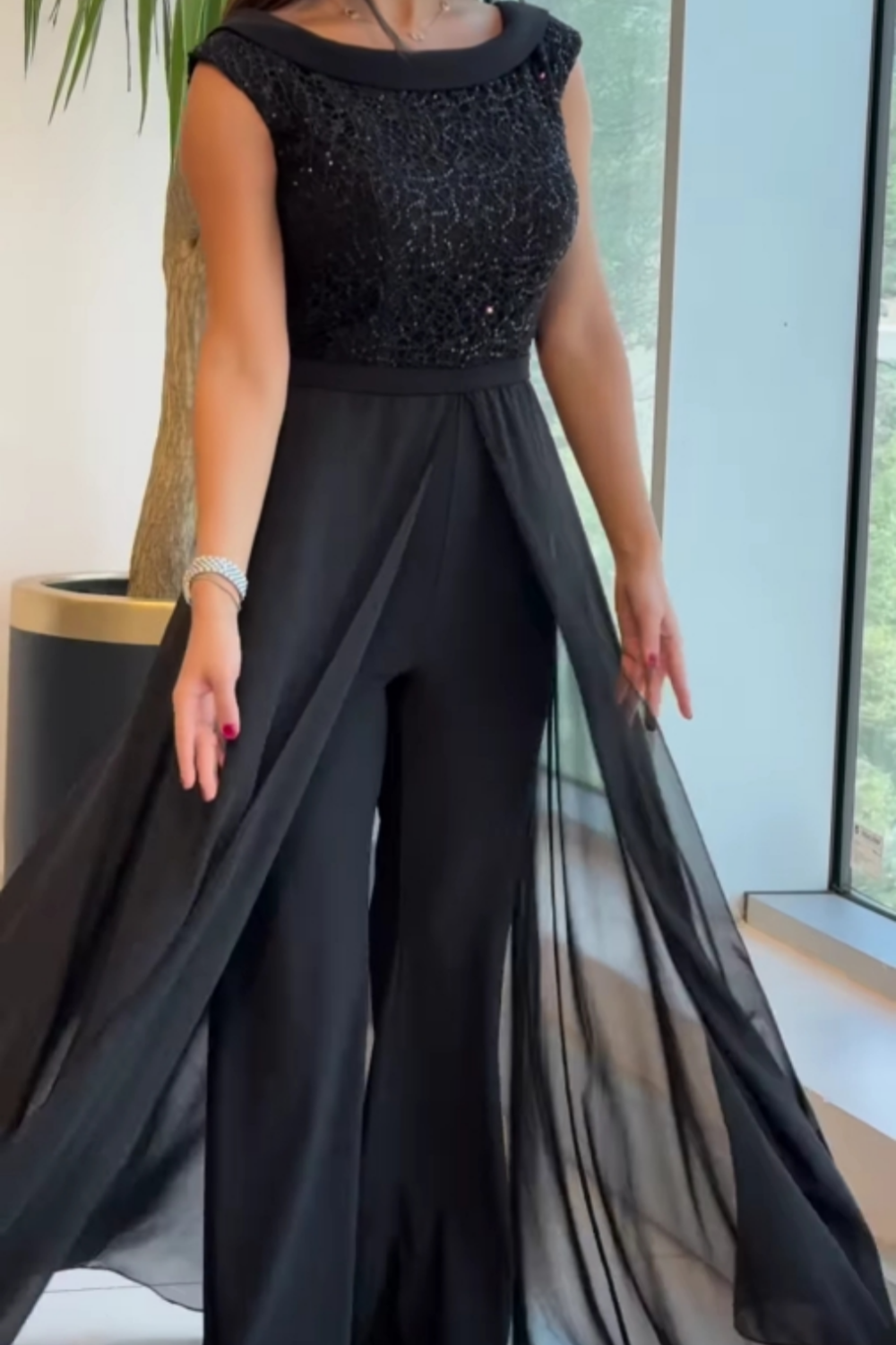 Mara | Sleeveless Elegant Jumpsuit