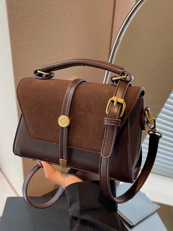 Avanlie | Small Square Shoulder Bag