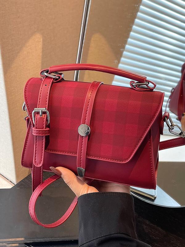 Avanlie | Small Square Shoulder Bag