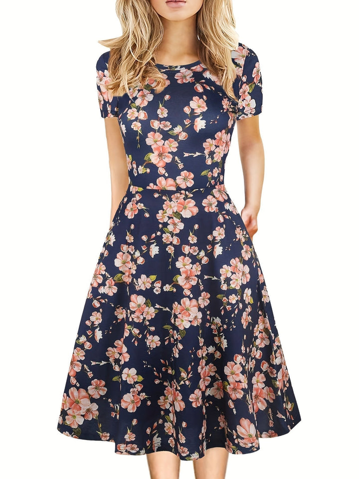 Evelyn Quinn | Retro A-Line Summer Dress